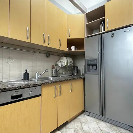 Purple - Charming Place, 15 Minutes To Old Town & 5 Minutes To Seaside Privatunterkunft